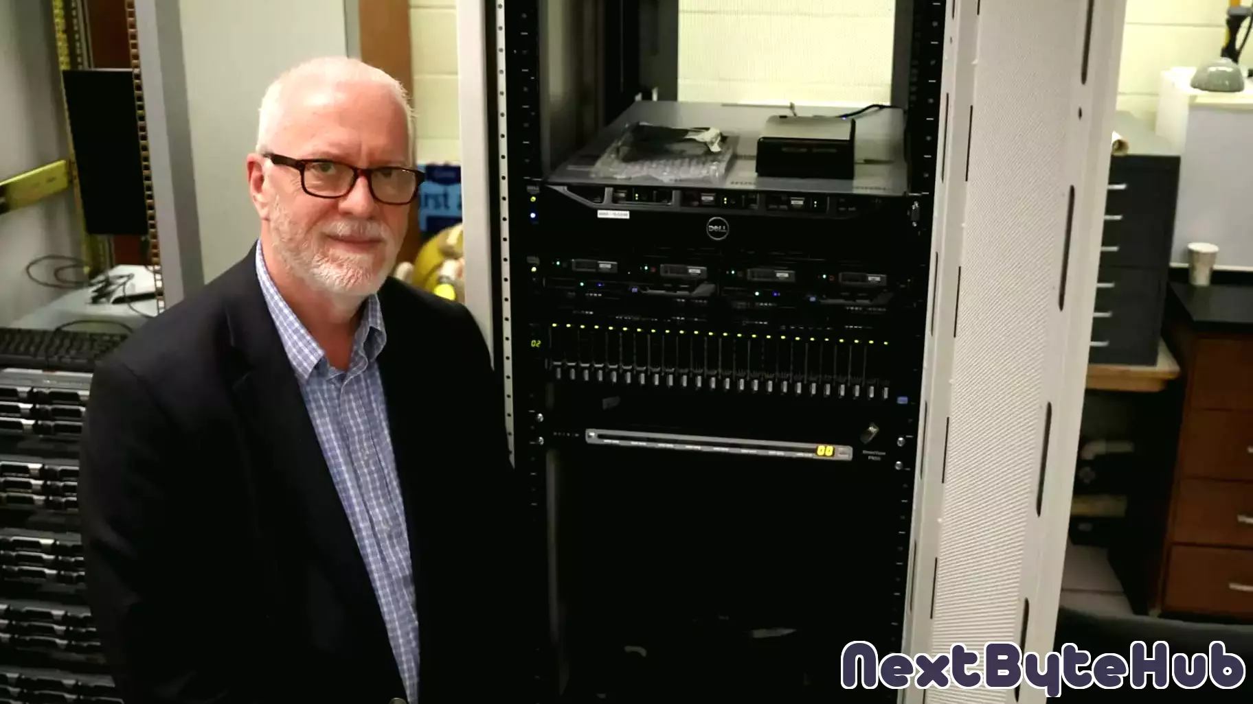 Neil Roth retires after transforming technology at West Virginia Wesleyan College